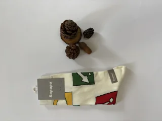جوراب زنانه طرح کمیک